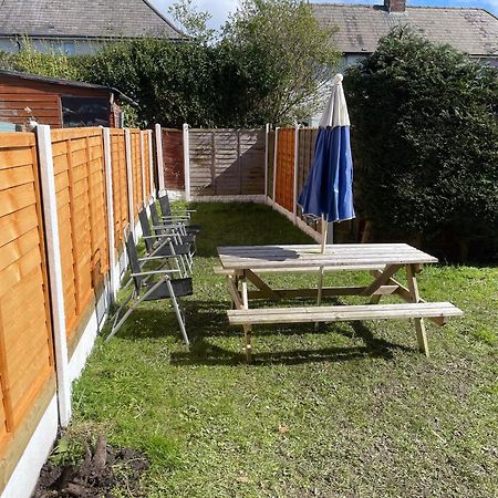 Leavesley Holiday Home Blackpool Exterior photo